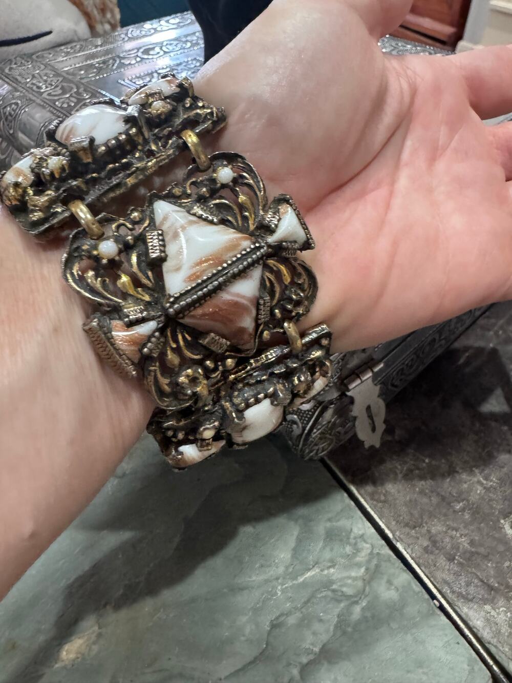Chunky Vintage Statement Bracelet – Art Glass Cabochon Panel Bracelet
